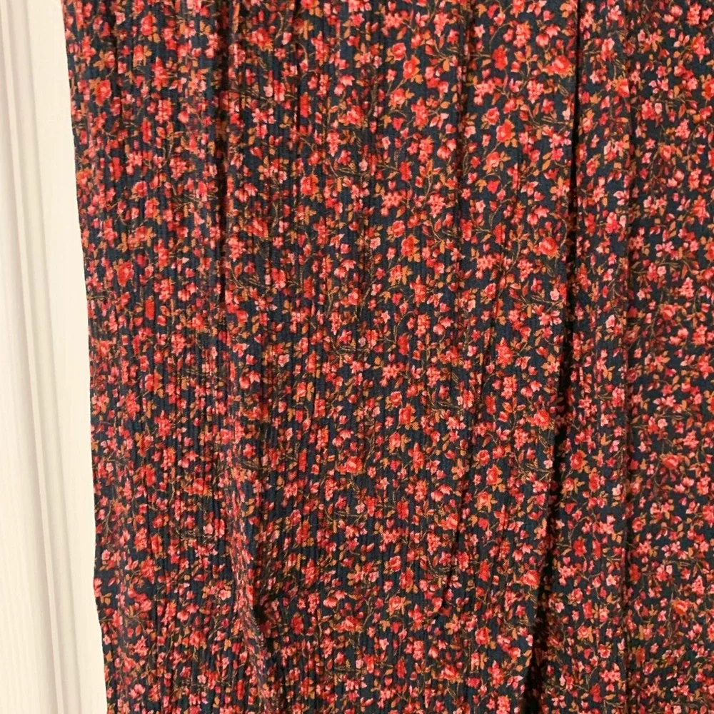 American Eagle pink and red tie front paperbag waist flowy pants - Picture 3 of 9